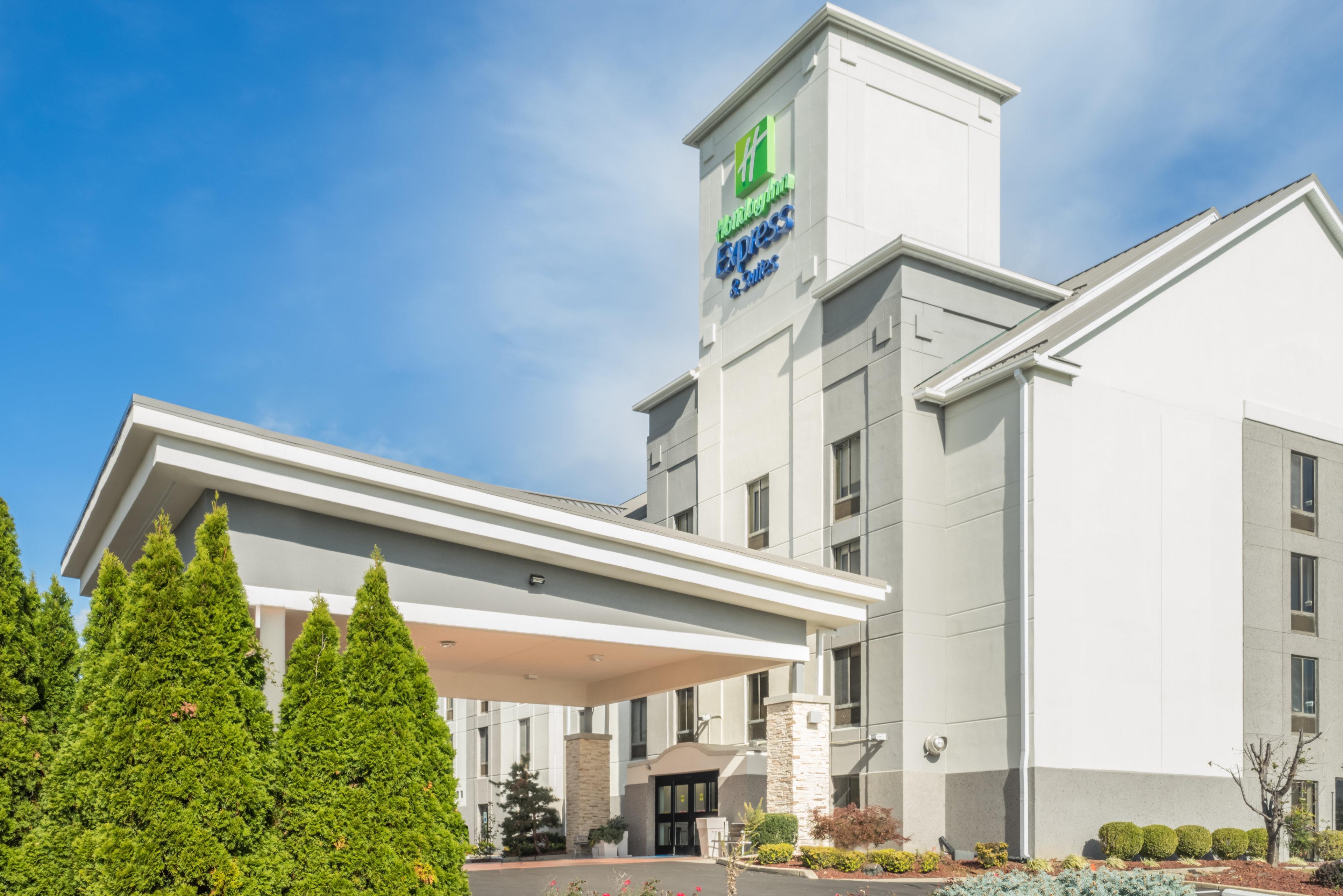 Holiday Inn Express Hotel & Suites Louisville East By Ihg Екстериор снимка